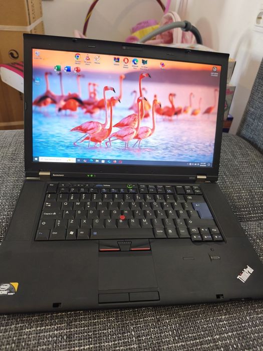 Laptop gaming școală Lenovo i7 Ram 16Gb video 4Gb ssd Win 10 ROBLOX GTA CSGO OFFICE