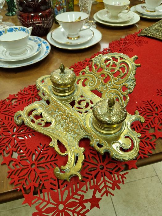 Уникална антикварна английска бронзова мастилница