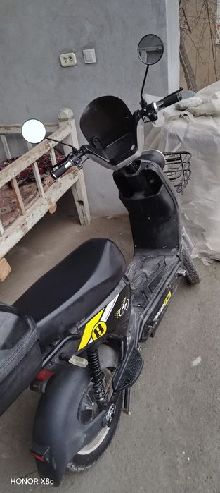 Elektro skuter 3 skors