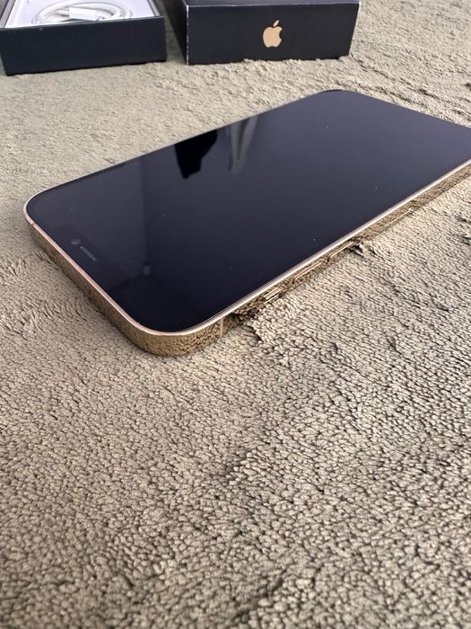 Iphone 12 Pro Max от Telenor