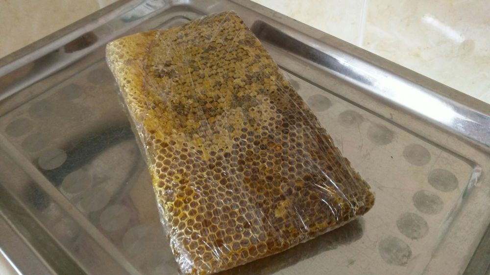 Мёд в сотах, сотовый мёд
