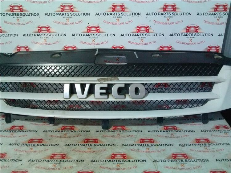 grila bara fata iveco iveco 2009