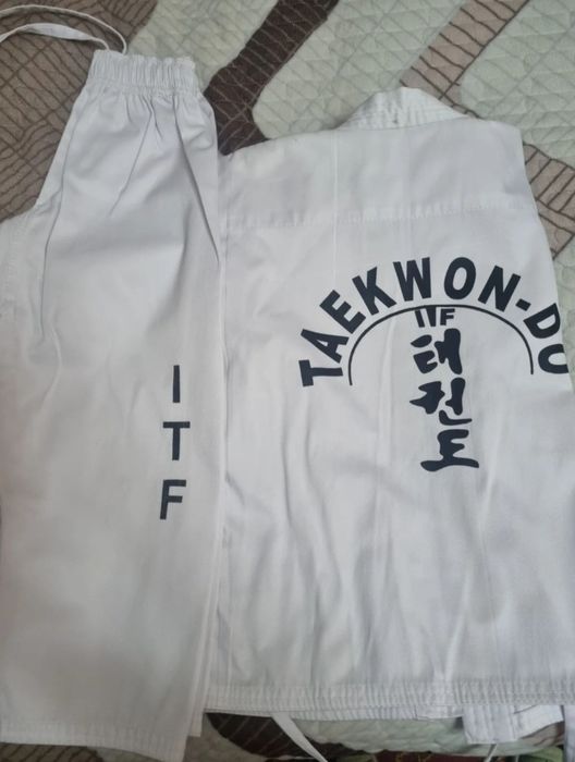 Кимоно для тэквондо