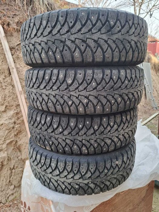 Продам шины на автомашину.
