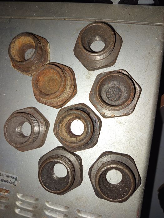 Сантехника уголки поворотные