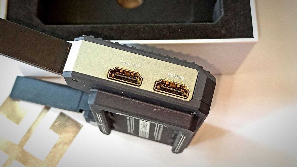 Видеопередатчик с камеры на 4 смартфона