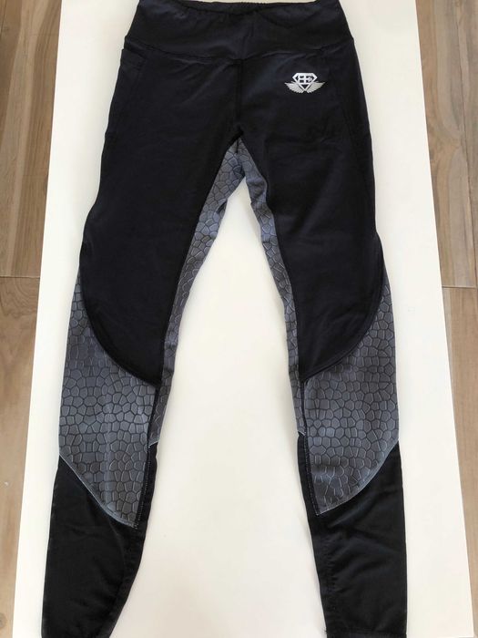 Дамски спортен клин Body Engineers - размер S