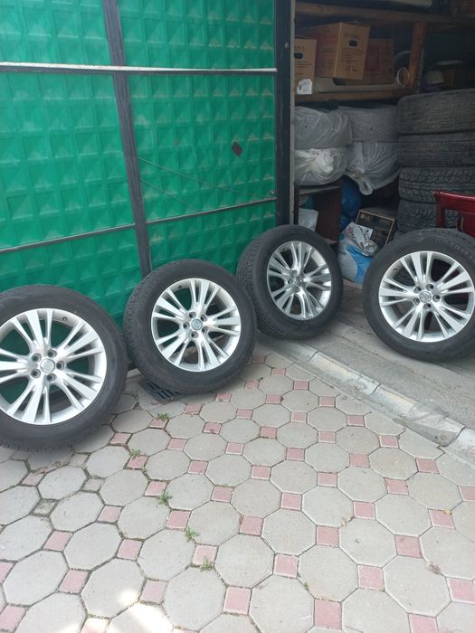 Продам шины с дисками