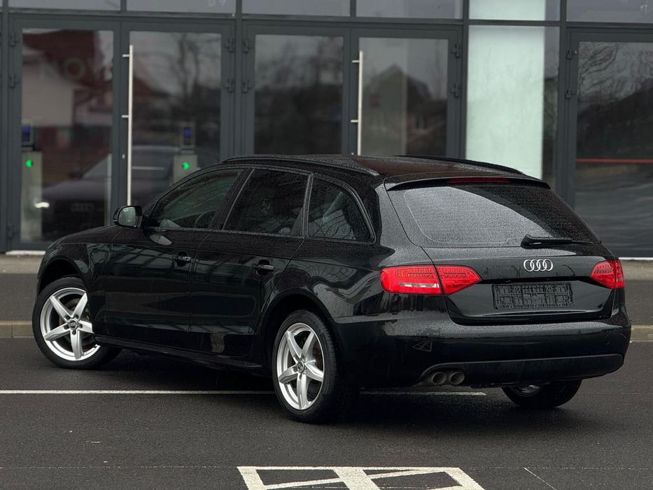 AUDI A4 Avant 2010 — imagine 3