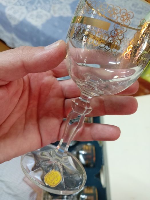 Столовый сервиз бокалы