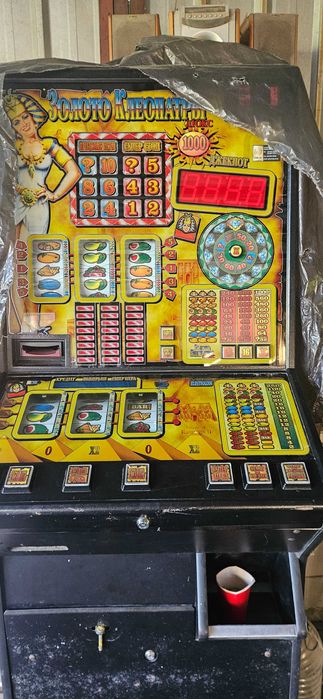 Игровой автомат Клеопатра (русская рулетка)