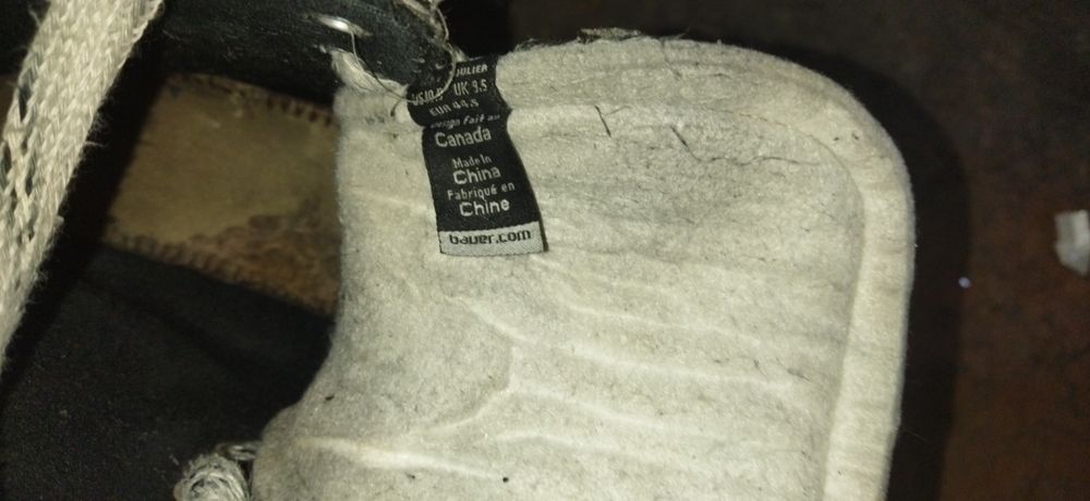 Продам коньки  ,bayer