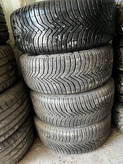 MICHELIN cross climate 215/55 r17