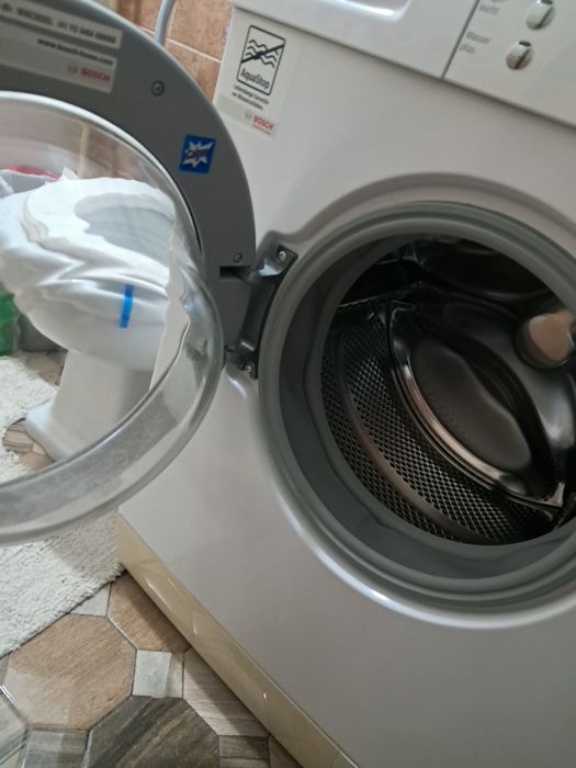Vând masina de spălat