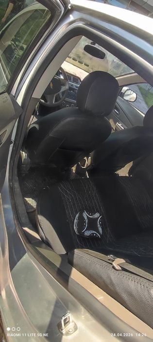 Chevrolet Cobalt 2024 — 5