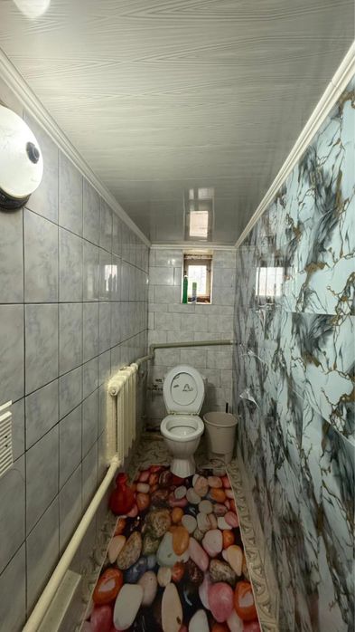 Орталық аймақтан 5 бөлмелі жер үй сатылады