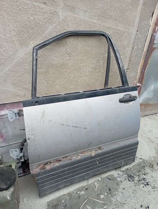 Двери Бампера Люсида Эмина Превия