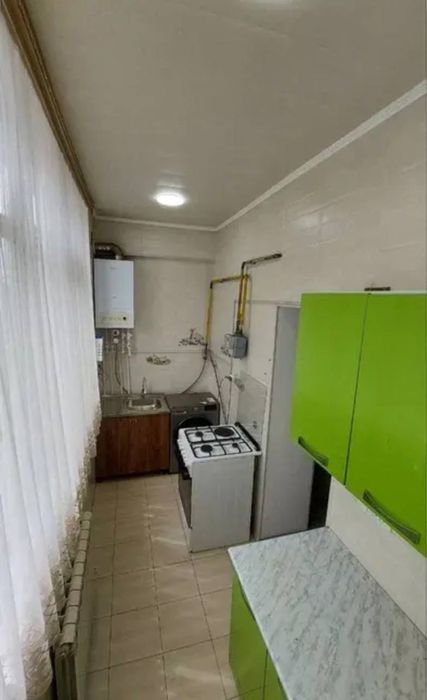 Продается 2/3/9 на Сергели (м-Строителей) (F)