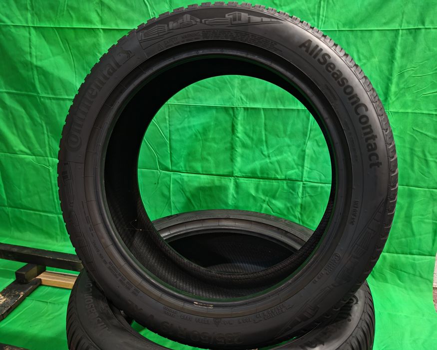 235/50R19 Continental 2023 7,74-7,14mm allseason