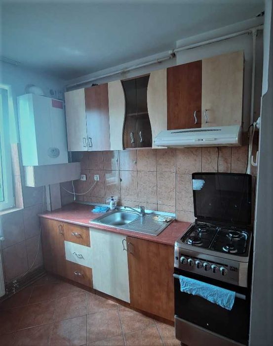 Inchiriez apartament 2 camere  Delavrancea