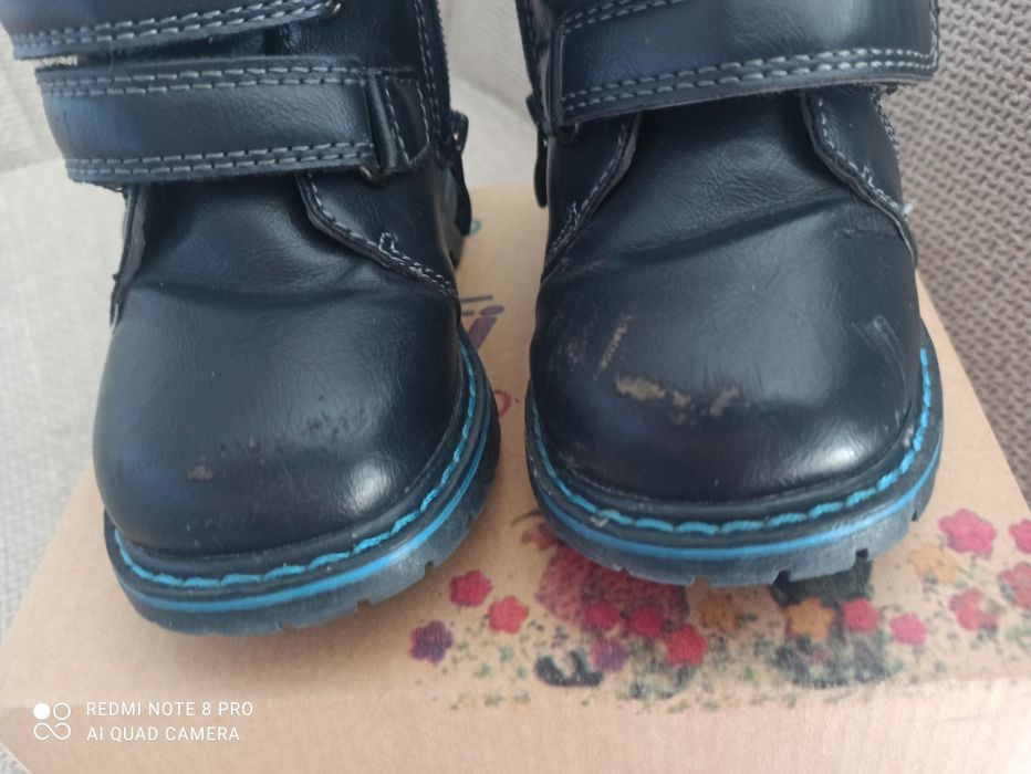 Зимни бебешки ботуши размер 22