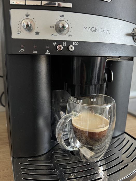 Кафеавтомат Delonghi Magnifica