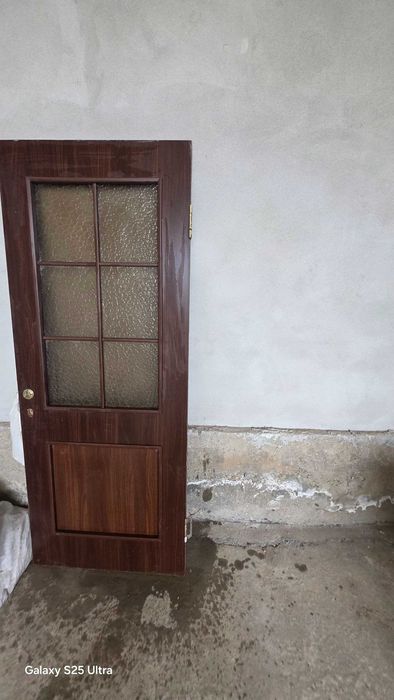 Sotiladi Mdf Eshiklar