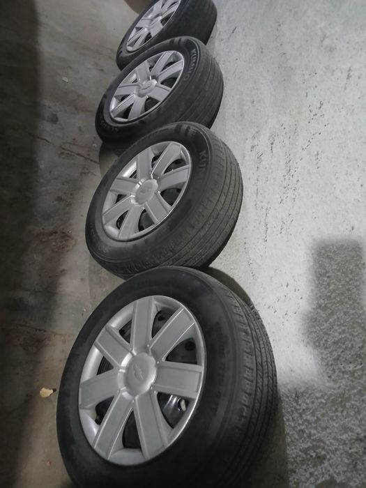 Продаётся Автошины диски и колпаки !!!