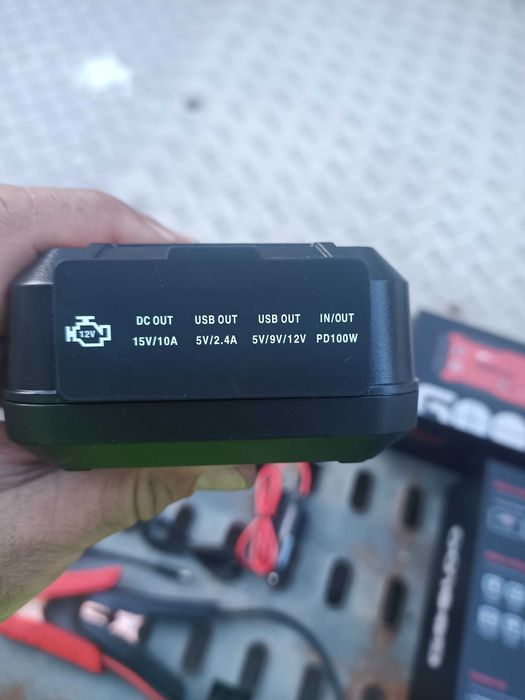 Стартерно устройство бустер jump starter GOOLOO GT4000