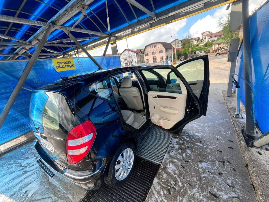 Vând sau schimb      Mercedes-Benz A-Class W169 A150 1.5 Benzină – 2006.  ÎNTREȚINUT