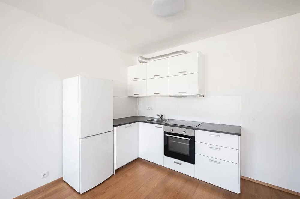 Продава се Двустаен апартамент в София, Малинова долина - 65 кв.м за 2585 €/кв.м - Снимка #1