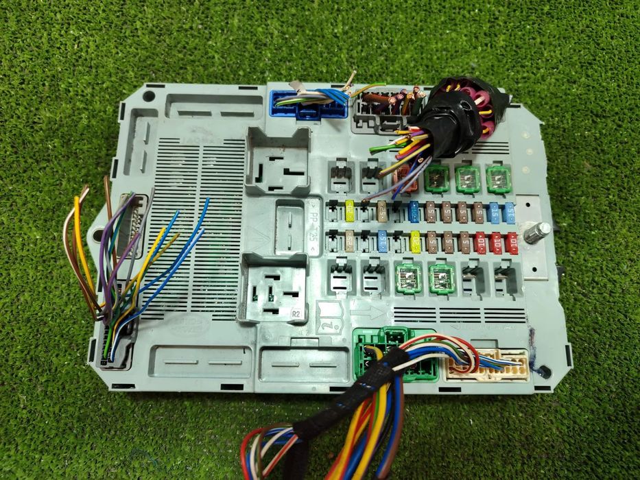 TABLOU / PANOU SIGURANTE / MODUL BCM JAGUAR XF S PREMI 2013 3.0 DIESEL COD OEM 7370-0719-40 / A50044258 / DX23-14D628-AG / BERLINA 2009-2015