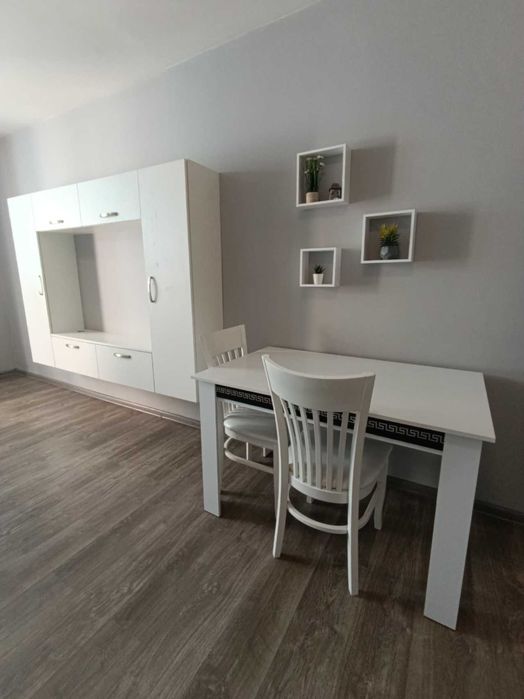 Дава се под наем Едностаен апартамент в София, Витоша - 45 кв.м за 385 € - Снимка #1