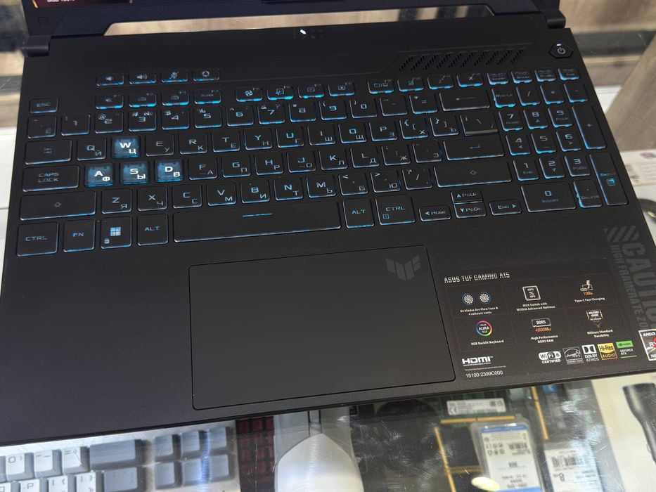 ASUS Gaming TUF A15 Radeon 7-7735HS ram 16 ssd 512 RTX 4050 6gb