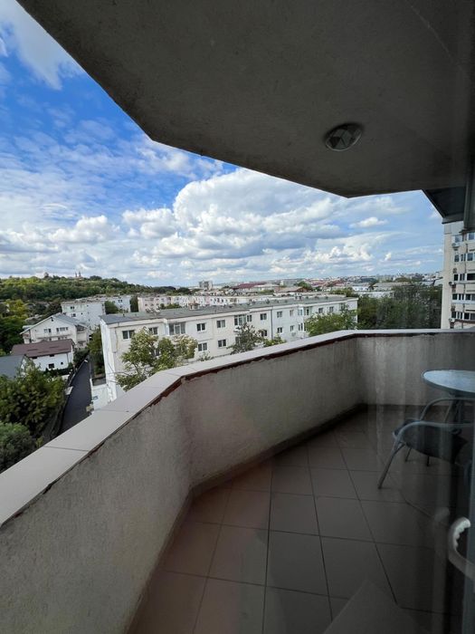 Inchriez Apartament 2 camere Nicolina Lidl