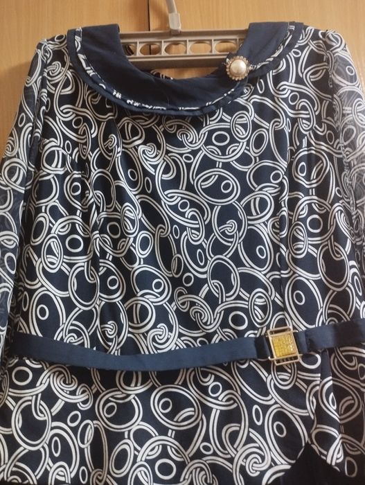 Платье нарядное, размер 50 -52