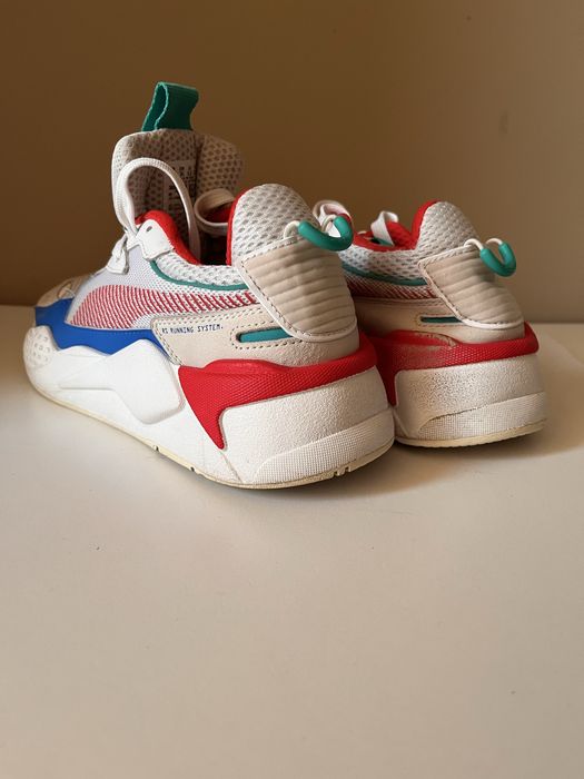 Pantofi sport Puma marimea 36