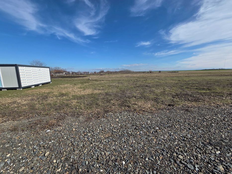 Teren intravilan de vanzare