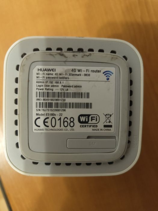 Router wifi 4g cu SIM huawei