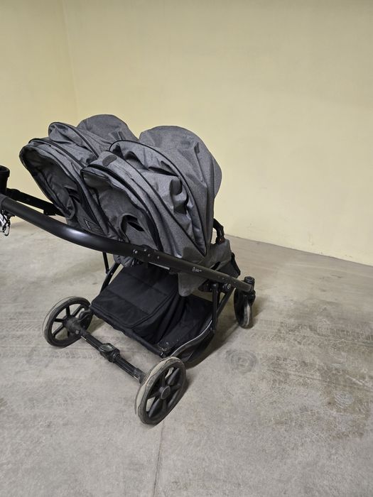 Количка за близнаци 3 в 1