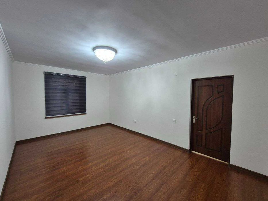 5 Продаётся квартира 3хком, ориентир Аэропорт