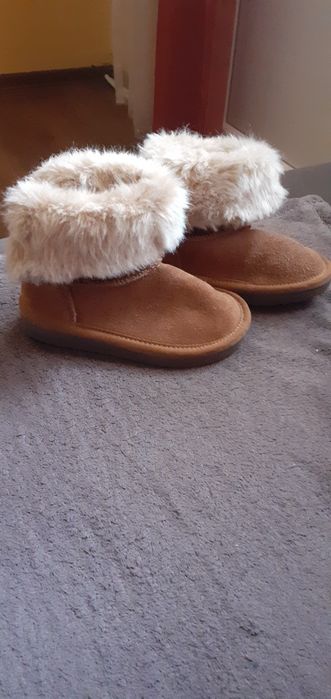 Страхотни боти Creeks с пух за момиче