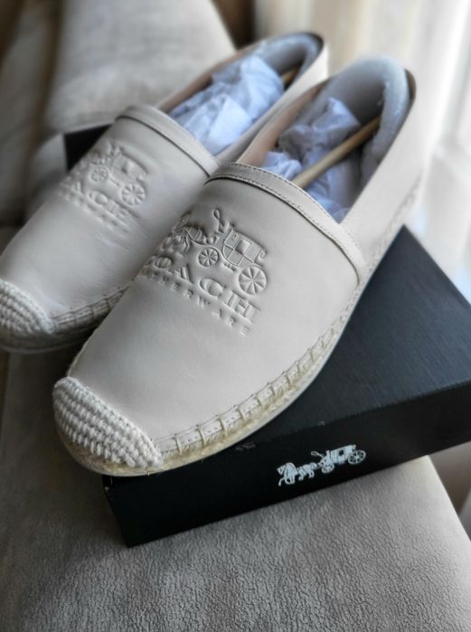 Кожени еспадрили Coach