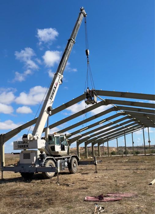 Structura hala 30 x 70 ml pentru salon de evenimente sau depozit