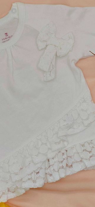 Set BI BABY din bumbac compus din pantaloni si bluza cu fundita