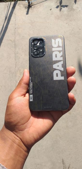 Samsung A32 4G 4/128 ,petnosi yo‘q dakument pas kopiya batarey zur