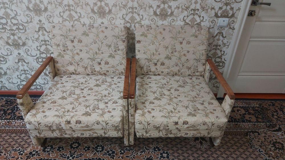 Диван и два кресла раскладные