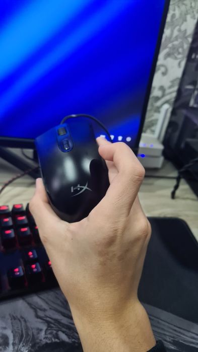 Продаю мышку HyperX