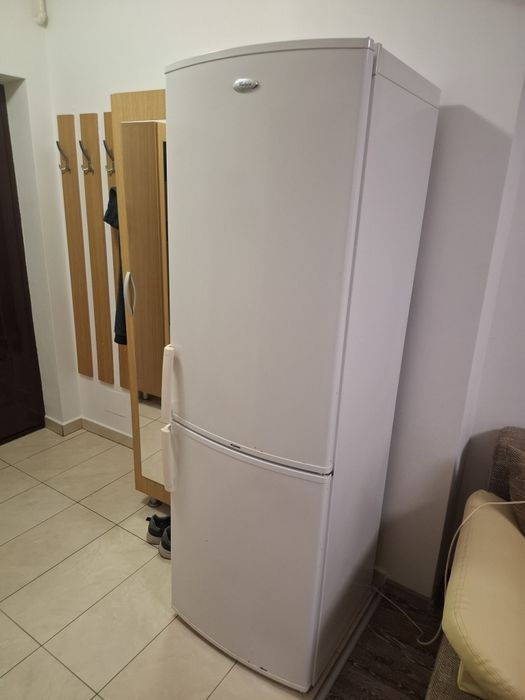 Combina frigorifica Wirlpool stare foarte buna