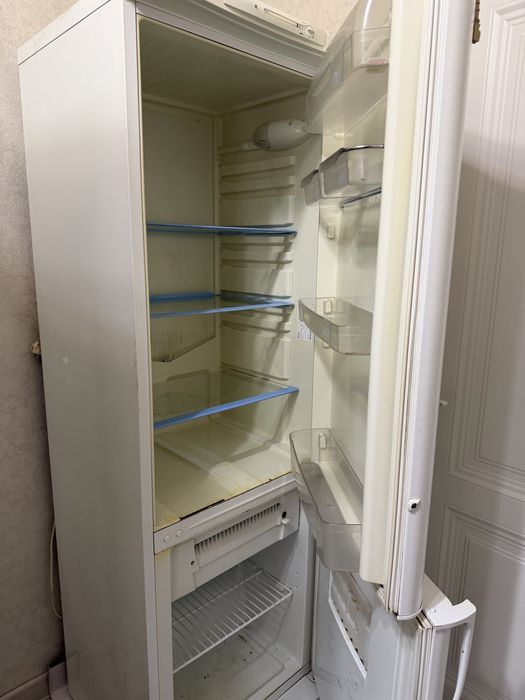 Продается холодильник